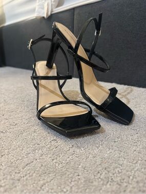 Modatope Black Patent Strappy Square Toe Heels